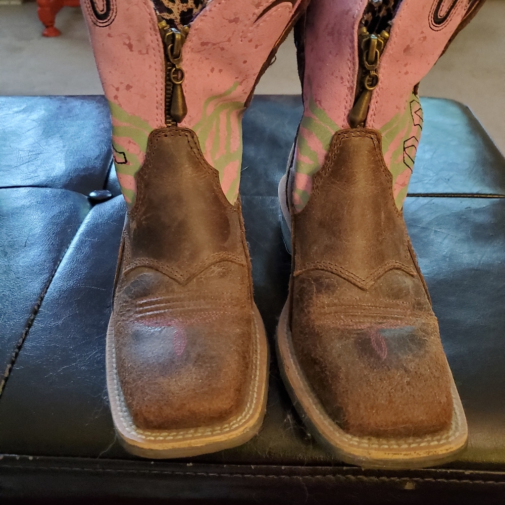 Ariat boots - Picture 1 of 5